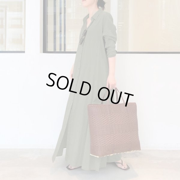 画像5: ３色入り シャツ襟 ポケット付き 無地 ロング丈 シャツワンピース (5)